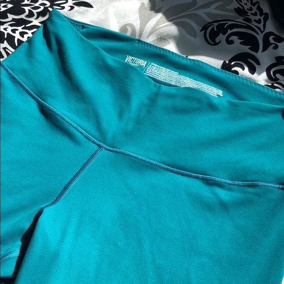 Brand New VS Leggings! - Picture 2 of 4